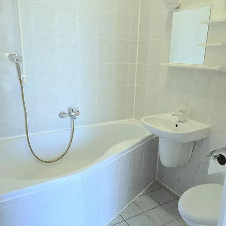 Osrodek Wypoczynkowy Baska Holiday park *